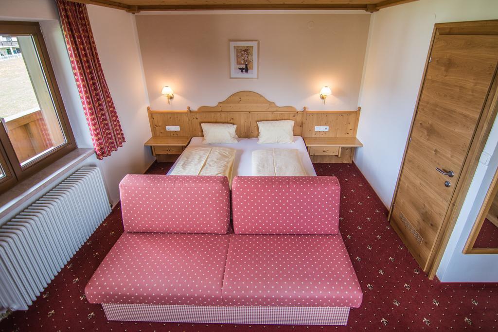 Fruehstueckspension Samerhof Westendorf Kültér fotó
